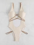 Cut-out One Piece Swimsuit1